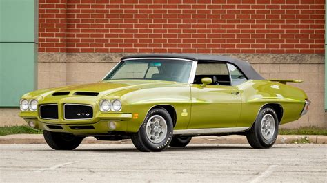 1 Of 2 1971 Pontiac Gto Judge Convertibles In Tropical Lime Sells For