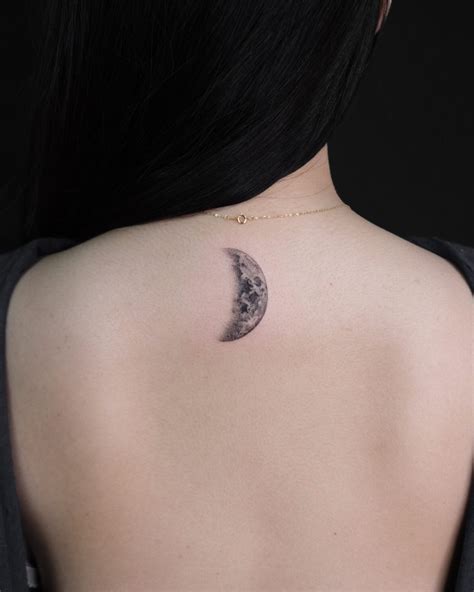Top More Than 74 Realistic Moon Tattoo Latest Esthdonghoadian
