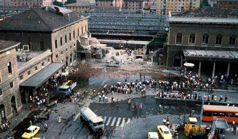 Its metropolitan area is home to more than 1,000,000 people. 40 anni dopo, siamo arrivati alla verità sulla strage di ...