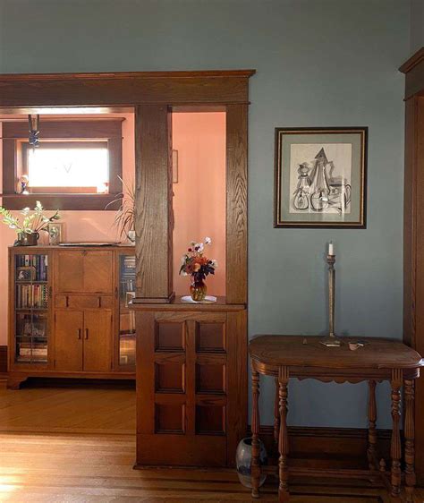 Classic Features Of A Craftsman Style Interior