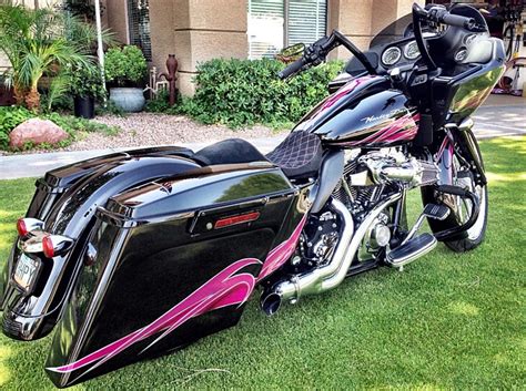 We offer you this amazing custom one off bagger. 2010 Harley-Davidson® FLTRX Road Glide® Custom (Black with ...