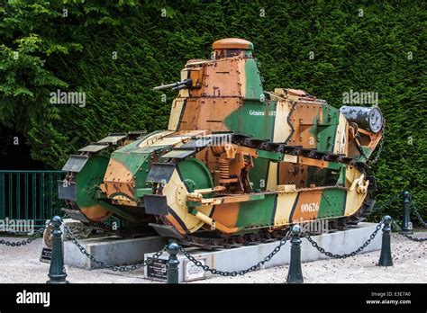 Francia Renault Tank Fejlődése Autó ár