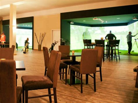 2020 design live (available in north america) is the same desktop application you know and trust, with additional features and functionalities such as configurable cloud content and a new rendering engine, ez render. Kuchen Design Dessau - Caseconrad.com