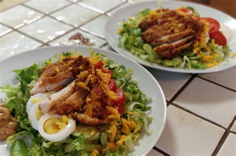 It took a tremendous leap in popularity earlier this week when today ran an online. Red Bag Strikes Back - Bennigans Country Chicken Salad : aldi