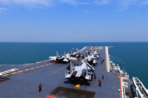 How Chinas 003 Aircraft Carrier Fujian Compares With Us Navy