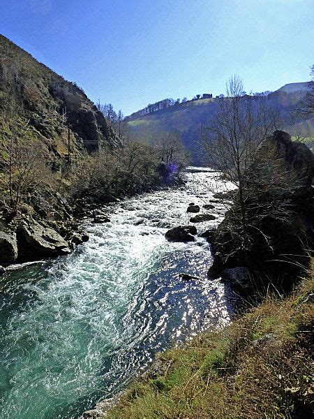 Jul 09, 2017 · le pas de roland, entre légende, fraîcheur et havre de paix au coeur pays basque. Épinglé sur Pays basque