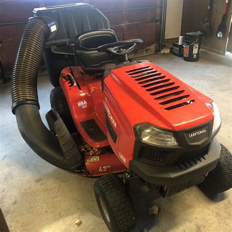 Craftsman T110 Ride On Lawn Mower With Twin Bagger 2137
