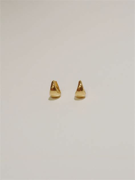 Tiny Drop Earrings Gold