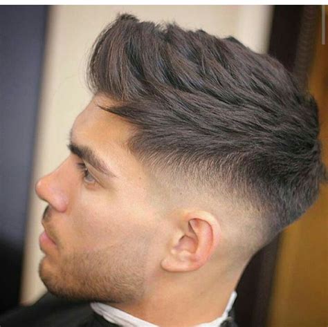 Aunque se deja el cabello central bastante más largo, de modo que se pueda desfilar y así. Corte Fade Hombre 2020 | FormatoAPA.com: Reglas y Normas APA