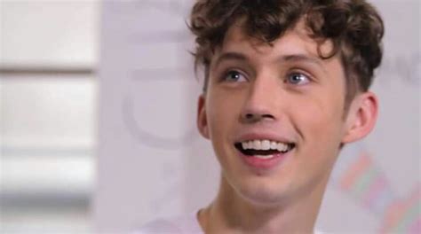Troye Sivan Including Almost Full Frontal Nude Photo