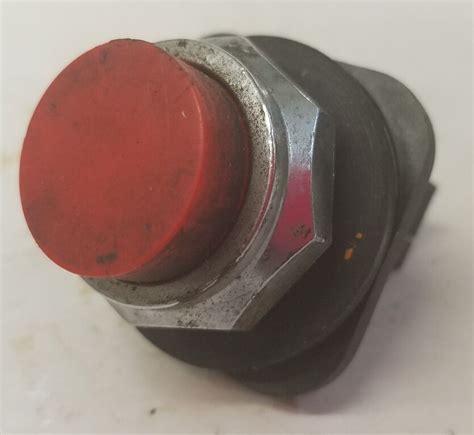 Telemecanique Red Push Button Zb2 Be102 Contact Block 500 Vac 10 Amps