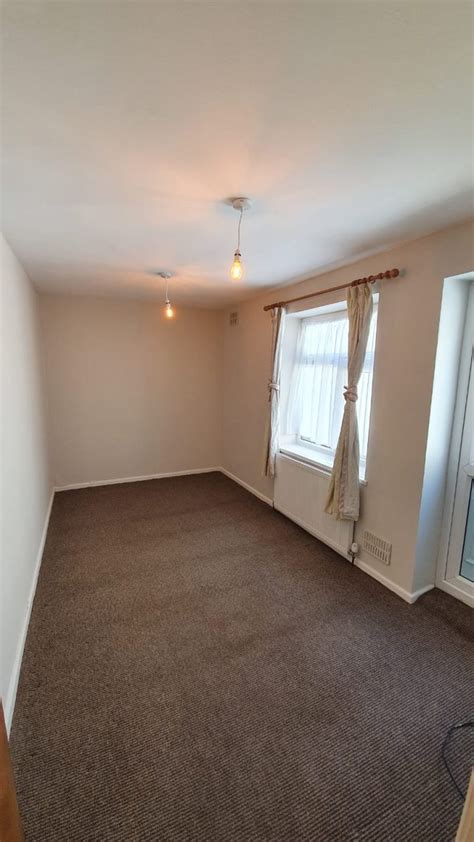 Maybe you would like to learn more about one of these? Ground Floor 2 Bedroom Flat, East Ham, Newly Refurbished ...