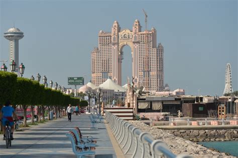 Sex And The City Abu Dhabi Appreciation Thread 4 Were Ready For Arabian Nights Page 6