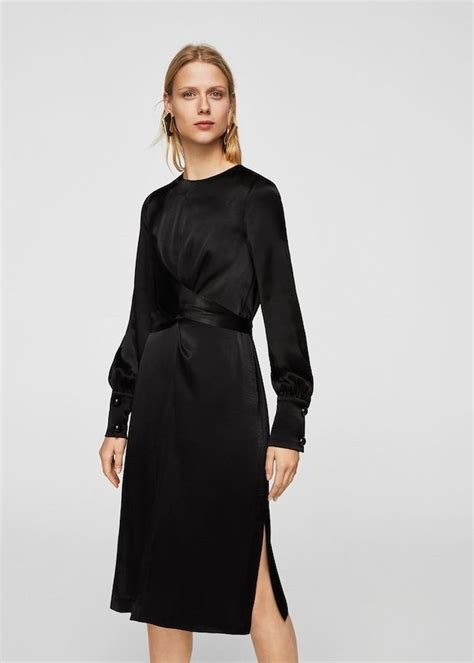 Feb 15, 2019 · 22. Model Baju Kondangan Hitam - Model Baju Pesta Selain Hitam ...