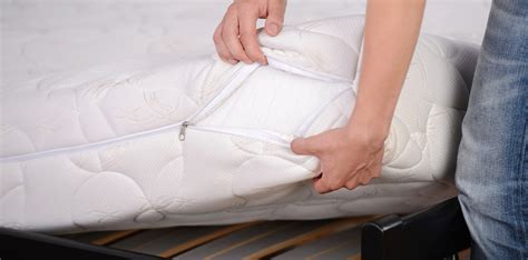 Darf man eine matratze absaugen? Matratzen reinigen: Tipps für die Matratzenpflege - HEROLD.at