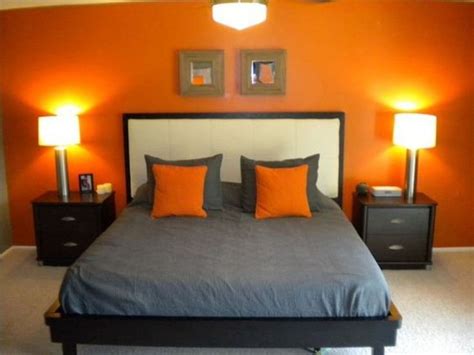 30 Stunning Orange Bedroom Decorating Ideas For Modern House Bedroom