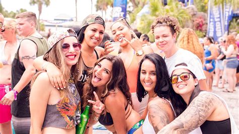 Lesbian Events Where Womxn Can Turn Up Vacationer Magazine