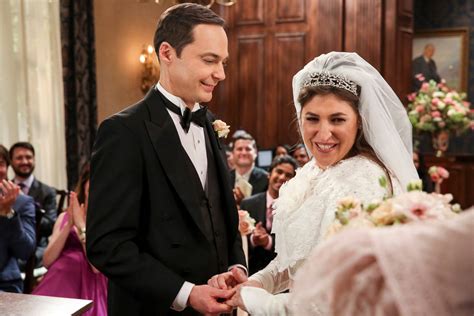 The Big Bang Theory Season 11 Finale See Photos From Sheldon And Amy S Wedding Glamour