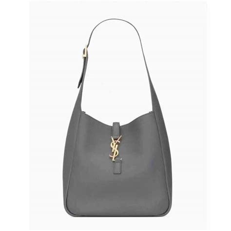 Saint Laurent Ysl Women Le 5 à 7 Soft Small Hobo Bag In Smooth Leather