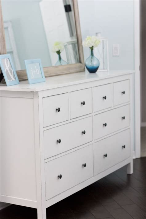 Jenna Sue: Ikea Hemnes dresser hack! (& a Pinterest ... I used wood glue to attach all the pieces.