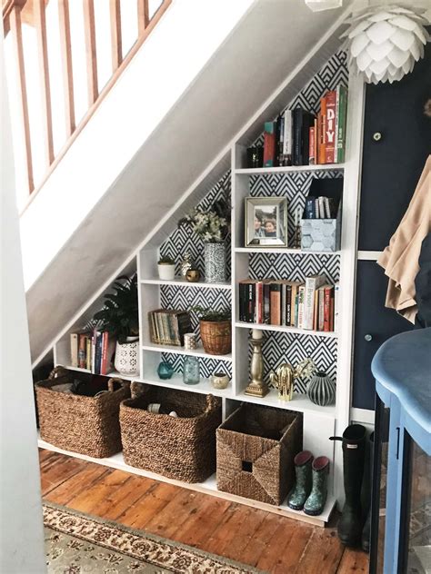Incredible Stair Shelves With Low Cost Home Decorating Ideas