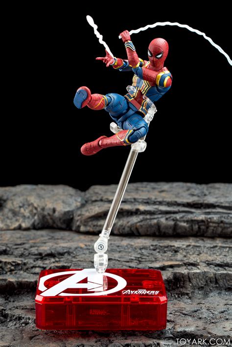 News about iron and srware. S.H. Figuarts Infinity War Iron Spider Gallery - The ...