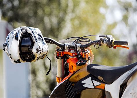 At what age do the kids start racing? Do dirt bikes have keys? - Dirt Bike Newbie