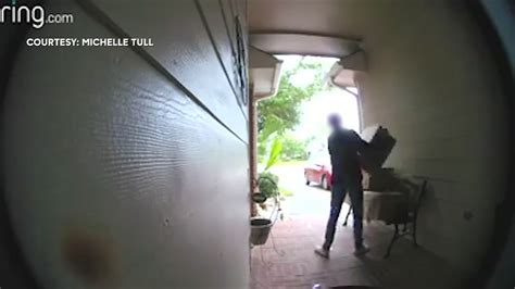 Man Returns Stranger S Son S Wallet On Ring Doorbell Camera In Tomball Abc30 Fresno