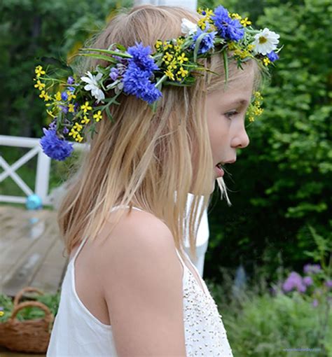 Easiest Diy Midsummer Crown Midsummer Flower Crown Summer Solstice
