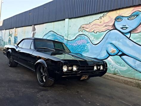 Oldsmobile Cutlass Supreme California Survivor Restomod Jetfire