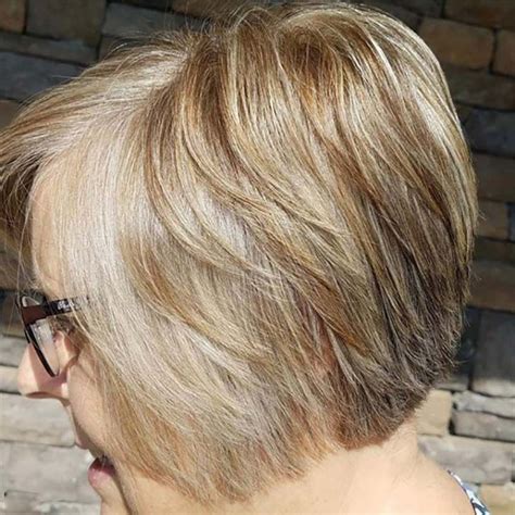 Short hairstyles 60 plus on slowly she knelt down brushing what. 20 Short Hairstyles That Are Perfect For Women Over 60 ...