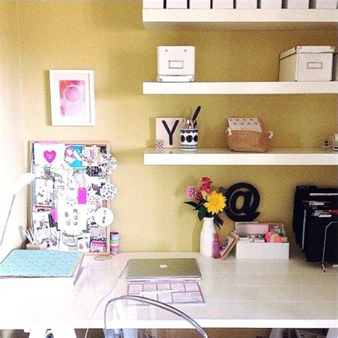 5 Tips For A Tidy Office Space The Stylist Splash