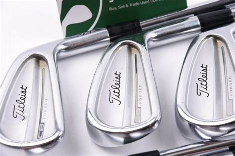TITLEIST CB 714 IRONS / 4-PW / X-FLEX STEEL SHAFTS / TIICBF024
