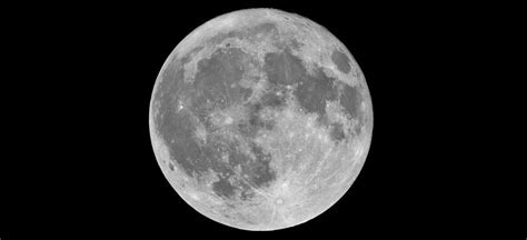 Full moons UK | 2021 lunar stargazing guide - BBC Science Focus Magazine