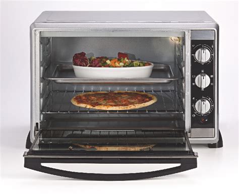 Ahorra espacio uniendo en un solo electrodoméstico horno y vitrocerámica. Bon Cuisine 520 - Ariete (RU)