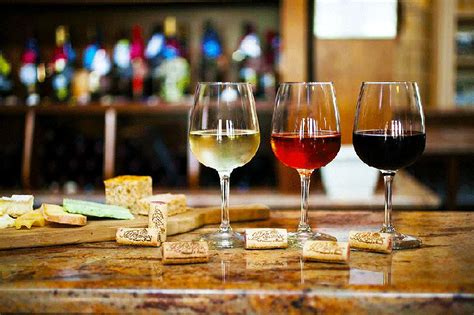 5 Step Quick Guide To Run Your Wine Tasting At Home Colorful Wines