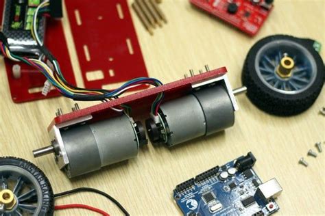 Make A Self Balancing Robot With Arduino Uno Balancing Robot Arduino Robot