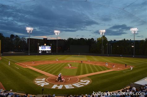 Chapel Hill Nc Boshamer Stadium And Top Of The Hill Ballparks And