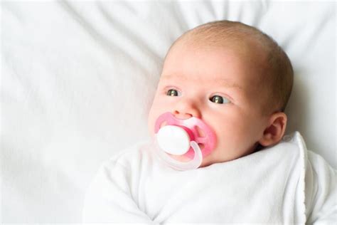 Como Fazer O Bebê Pegar Chupeta 6 Técnicas Para Testar Em 2024