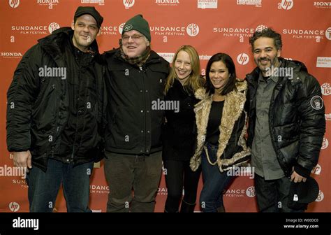 Cast Members L R Salvatore Inzerillo Phillip Seymour Hoffman Amy