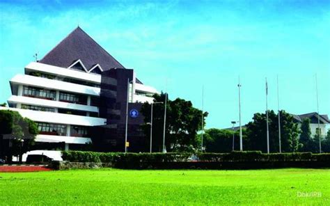 Daftar 10 Kampus Terbaik Di Indonesia 2021 Versi Qs Asia University