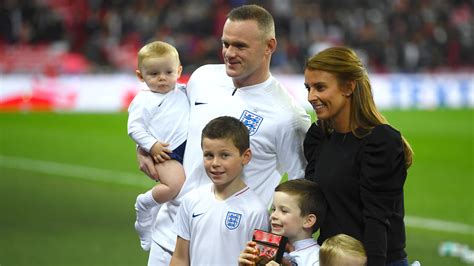 Coleen Rooney Soccer Stars Wife Says Rebekah Vardy Leaked Details To