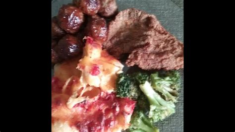 The first kind is considered, down home healthy which is essentially items in typical soul food dinner dishes include: Soul Food Sunday (Easter) - YouTube