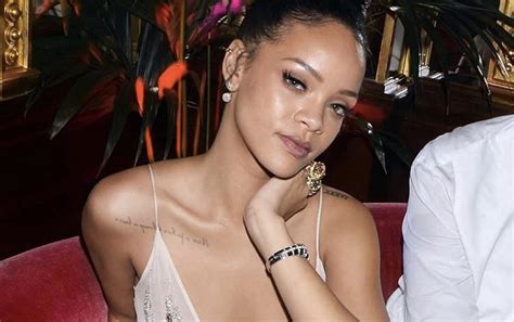 Rihanna vuelve a dar cátedra de cómo romper estereotipos con su desfile