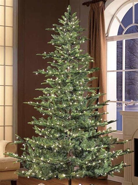What Is The Best Artificial Christmas Tree That Looks Real