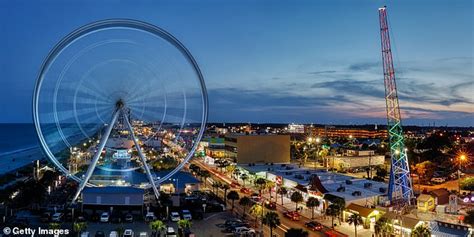 Couple Arrested For Having Sex On Myrtle Beach Ferris Wheel Daily Mail Online