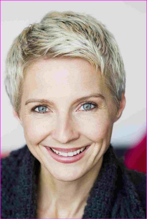 Edgy Short Hairstyles For Women Over 50 Wass Sell Short Hair Styles
