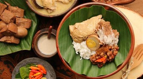 12 Best Indonesian Foods You Must Try Bookmundi