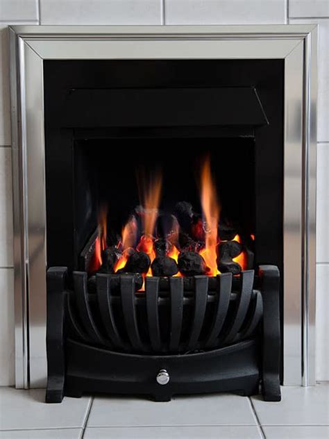 Gas Fireplace Efficiency Explained With Real Examples