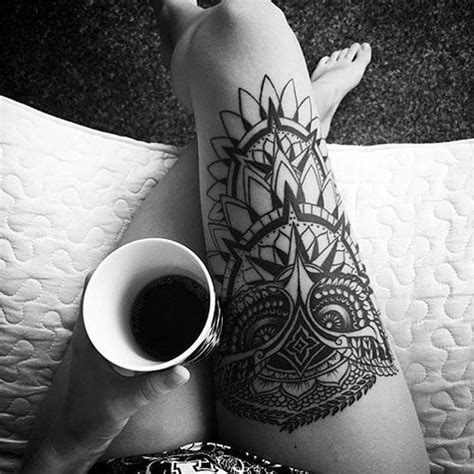 125 Best Thigh Tattoos For Women Cute Ideas Designs 2019 Guide In